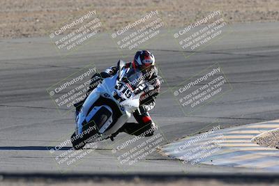 media/Jan-08-2022-SoCal Trackdays (Sat) [[1ec2777125]]/Turn 10 (2pm)/